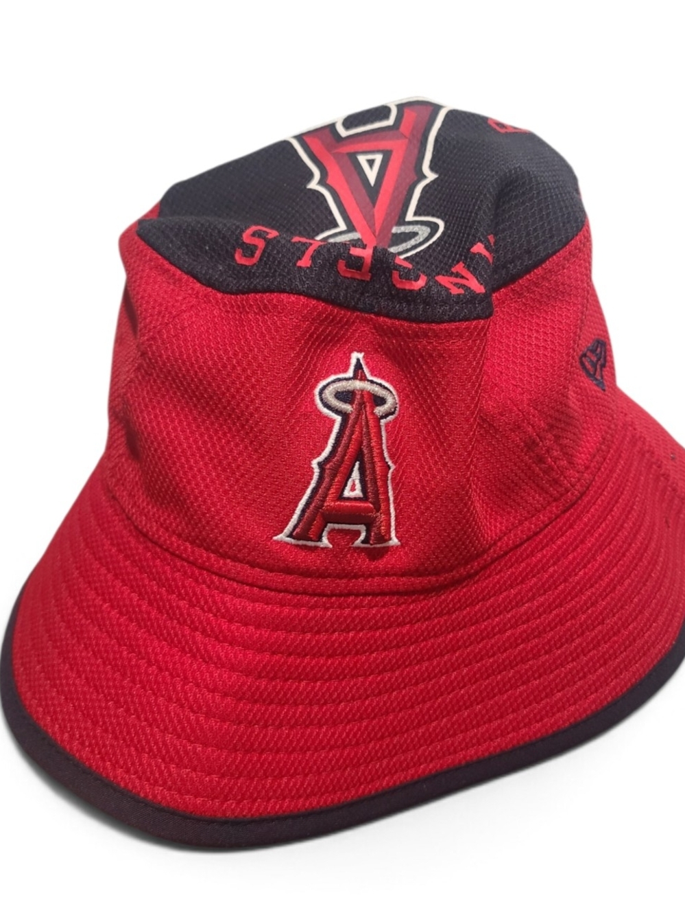 New Era Los Angeles Angels Red and Black Kids Bucket Hat